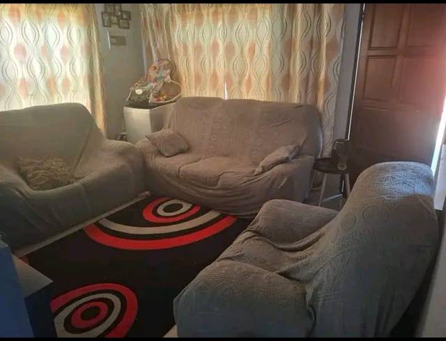 2 BEDROOM HOUSE FOR SALE IN SOSHANGUVE VV